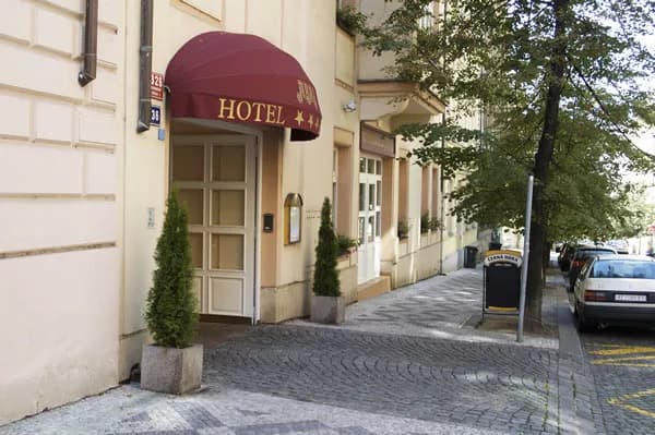 Photo of Abrihotel