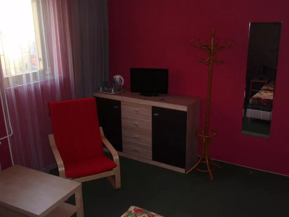 Photo 4