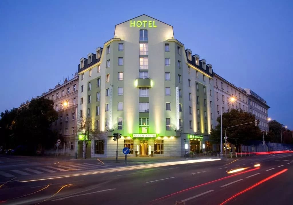 Hotel Plaza Alta, Prague Holešovice