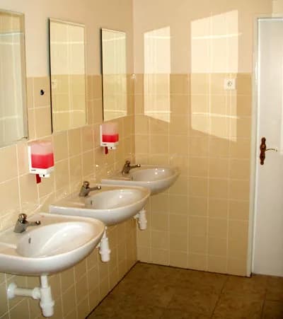 Photo 5 of Apple Hostel