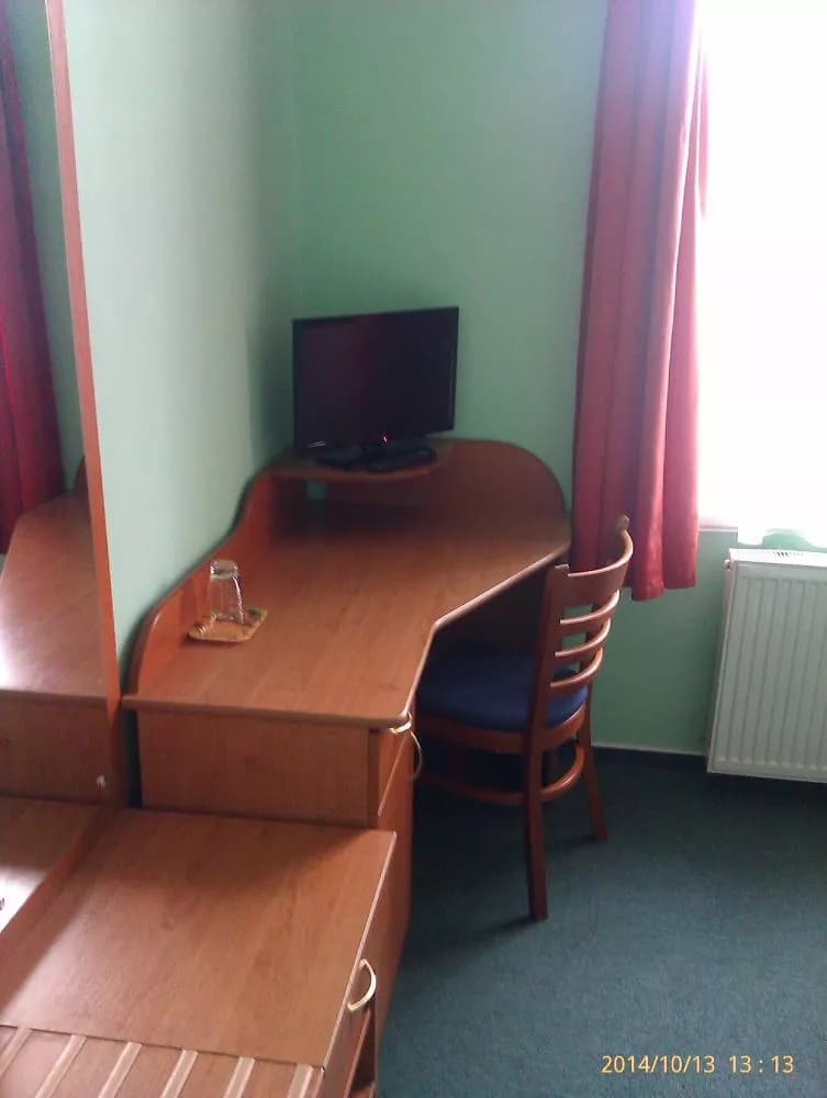 Photo 11
