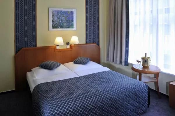 Photo 2 of Astoria Hotel