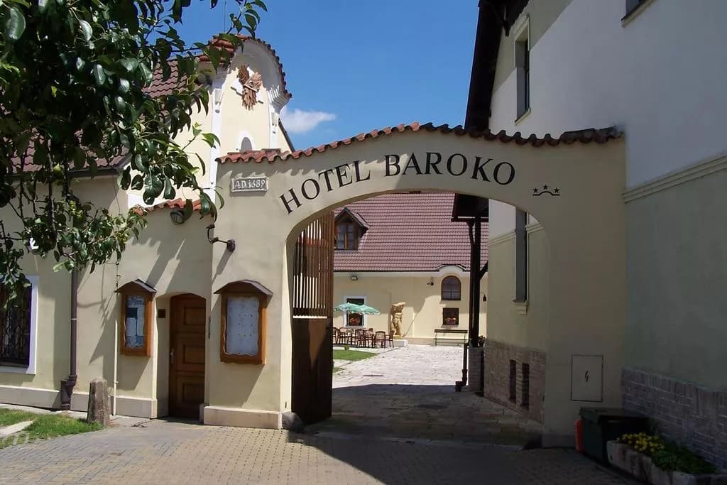 HOTEL BAROKO, Prague Malešice