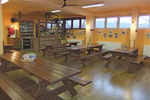 Photo 3 of Hostel Boathouse