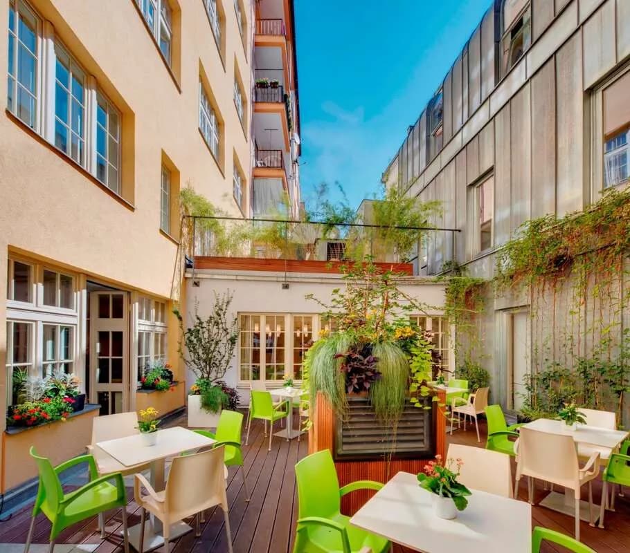 Photo 3 of Hotel Clement