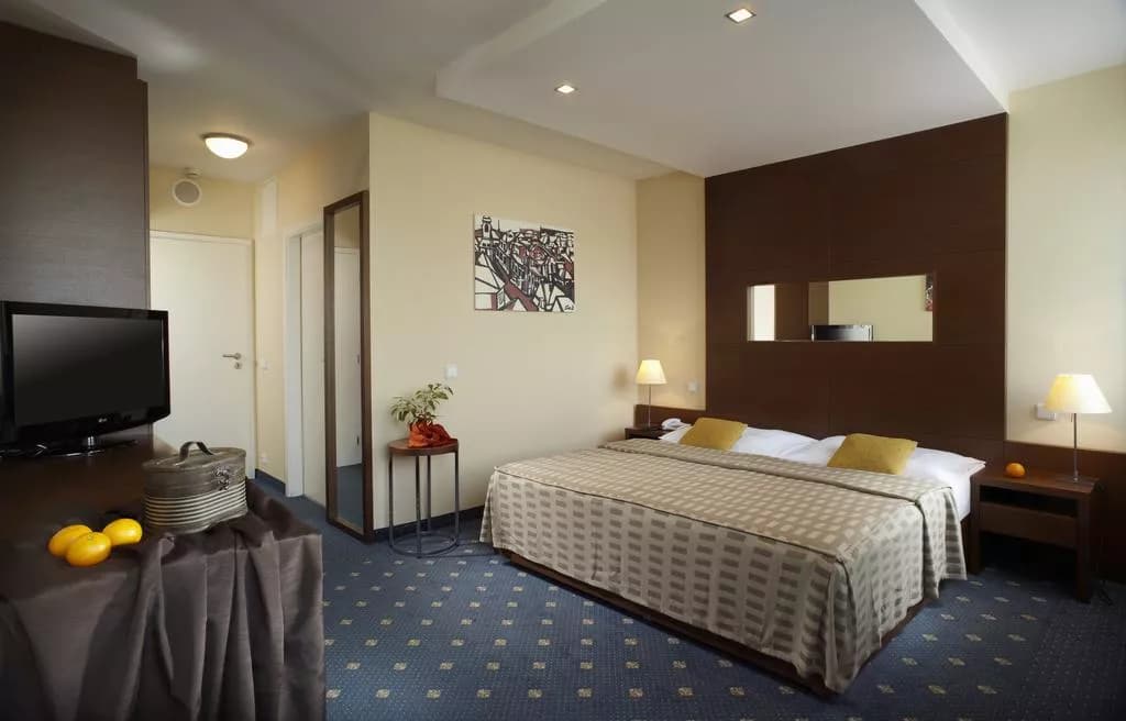 Photo 3 of Hotel Fortuna West