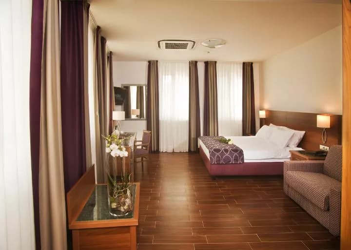 Photo 5 of Hotel Galileo
