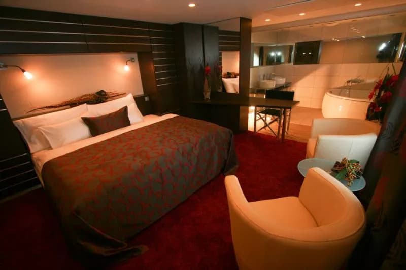 Photo 3 of greenYacht Hotel