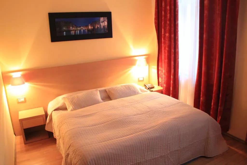 Photo 5 of City Lounge Hotel