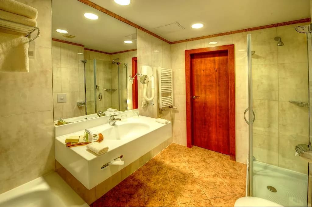 Photo 5 of Hotel Jalta