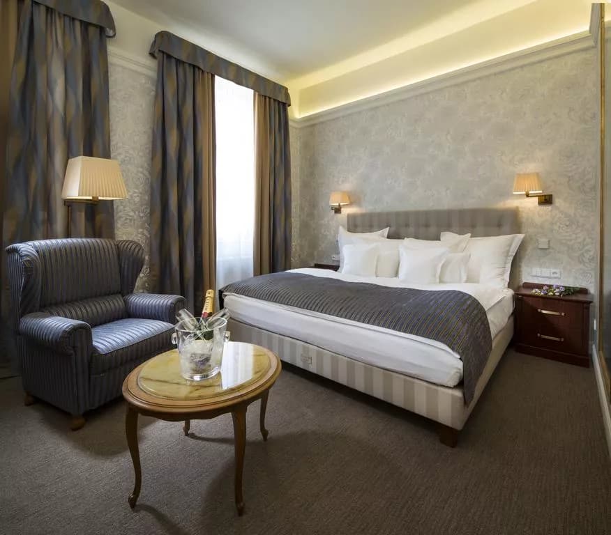 Photo 3 of Hotel Julian