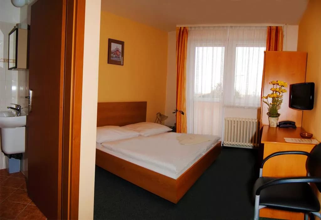 Photo 4 of Hotel Kanárek