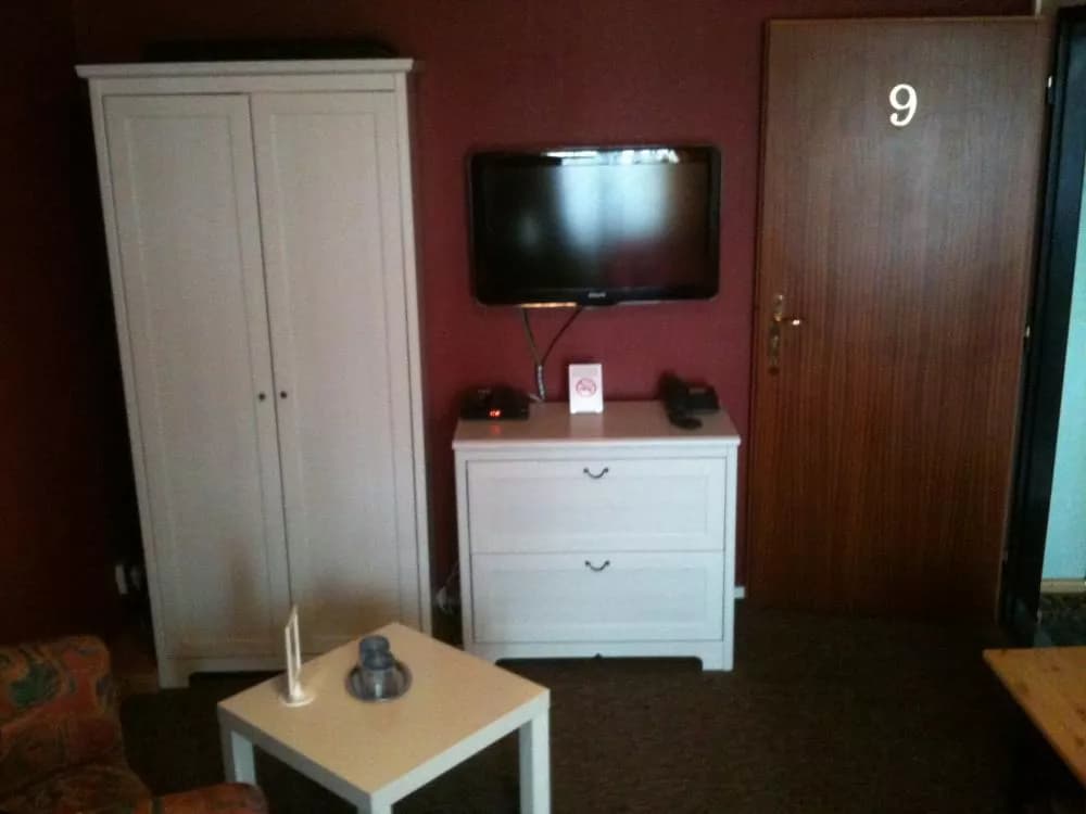 Photo 6