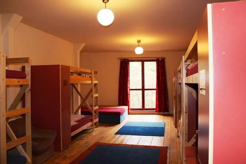 Photo 9