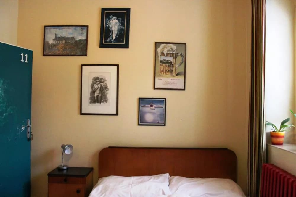 Photo 2