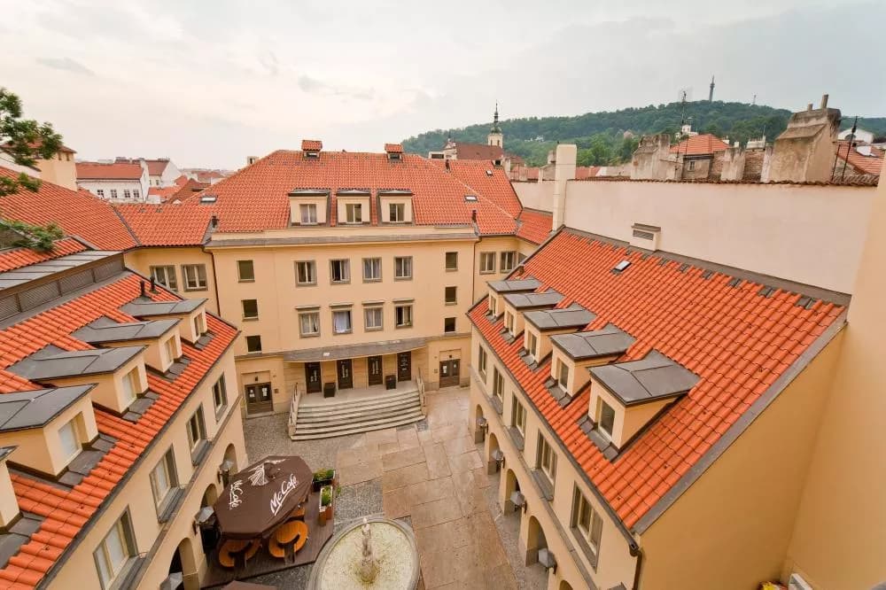 Merchant's Avenue, Prague Lesser Town