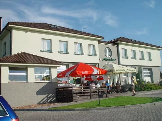 Photo of Hotel Mondeo