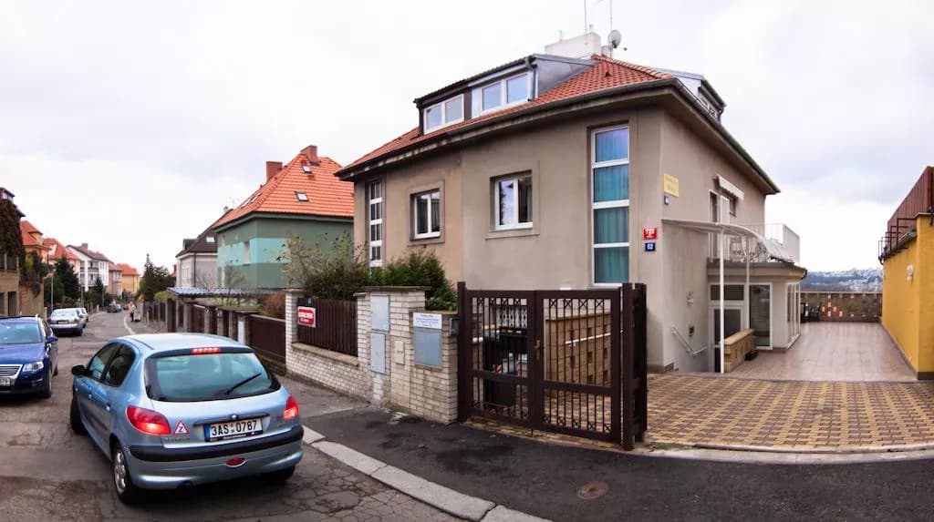 Pension Nika, Prague Krč