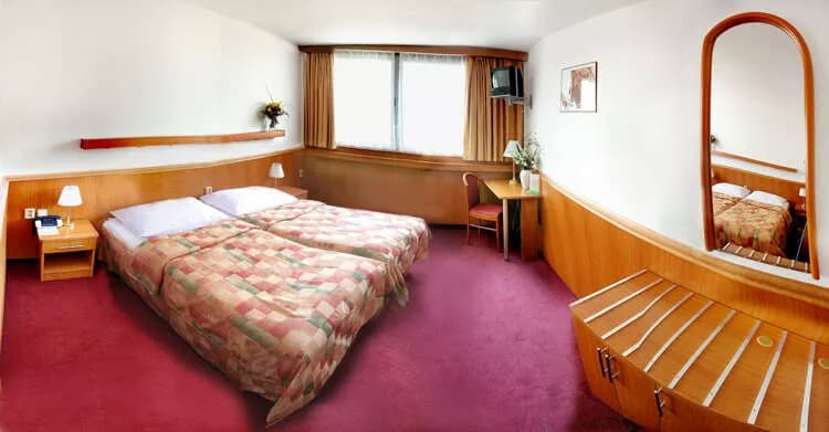 Hotel Olympik ****, Prague Karlín