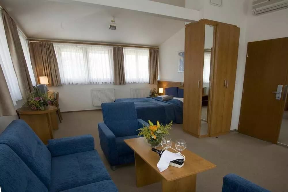 Photo 4 of EA HOTEL POPULUS