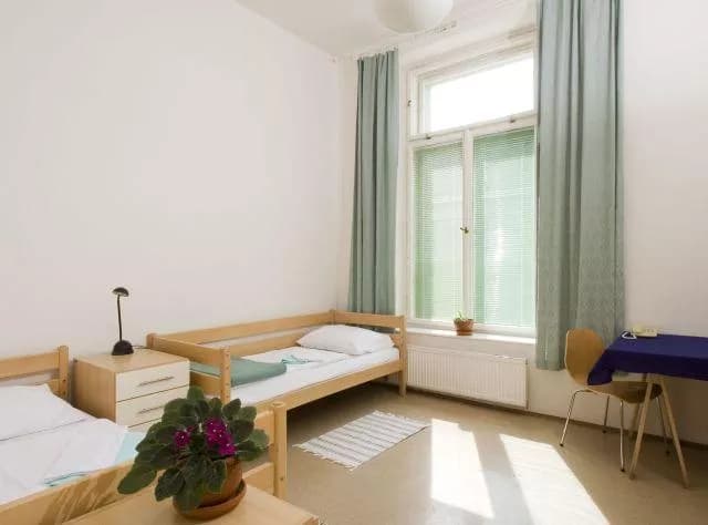 Hostel Mikoláše Alše, Prague Bubeneč