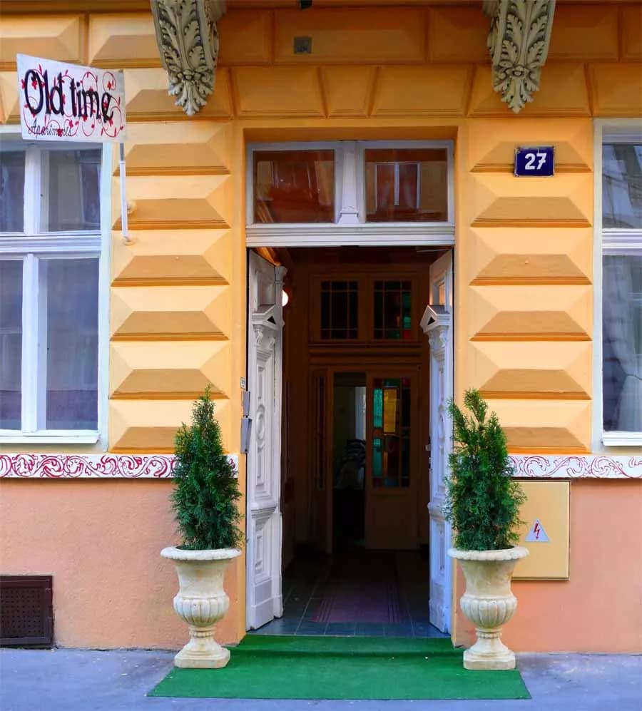 Apartments OLD TIME HOTEL, Prague New Town