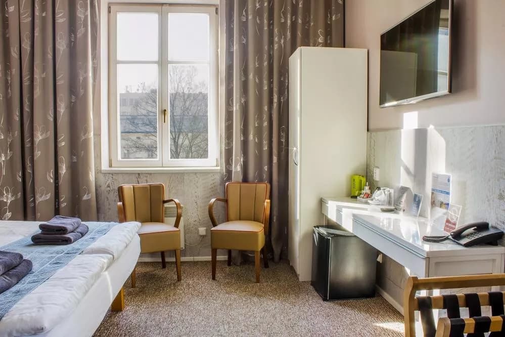Photo 3