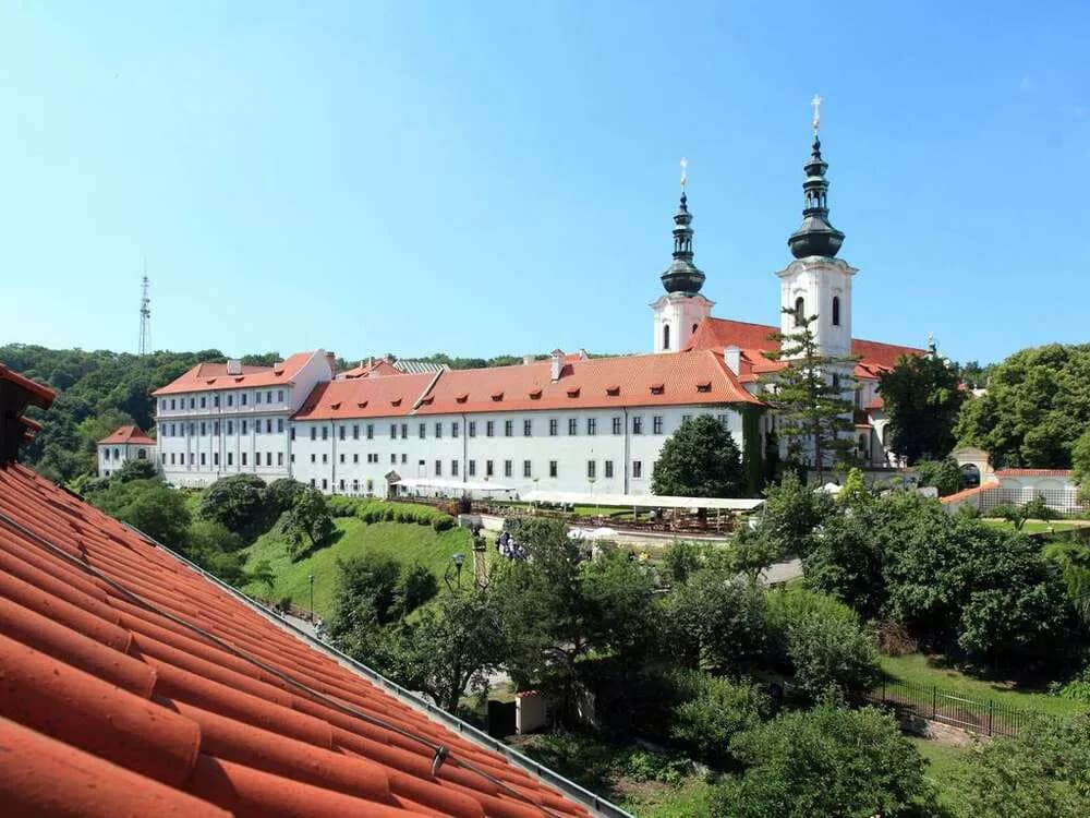 Hotel Questenberk, Prague Castle District