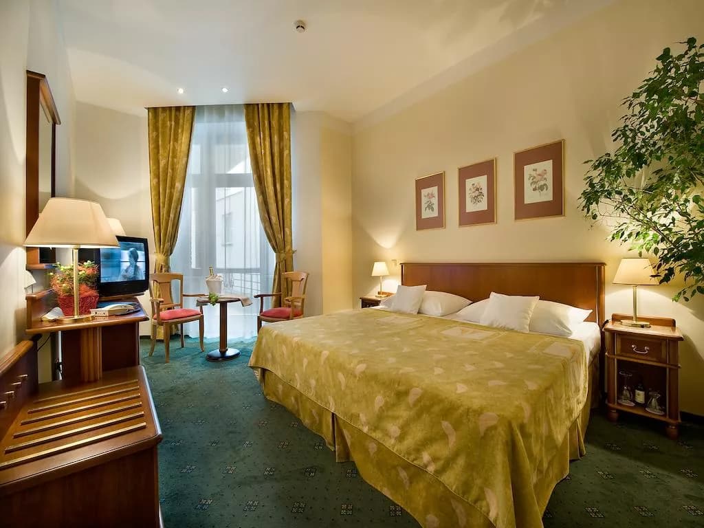 Photo 3 of Hotel Rokoko