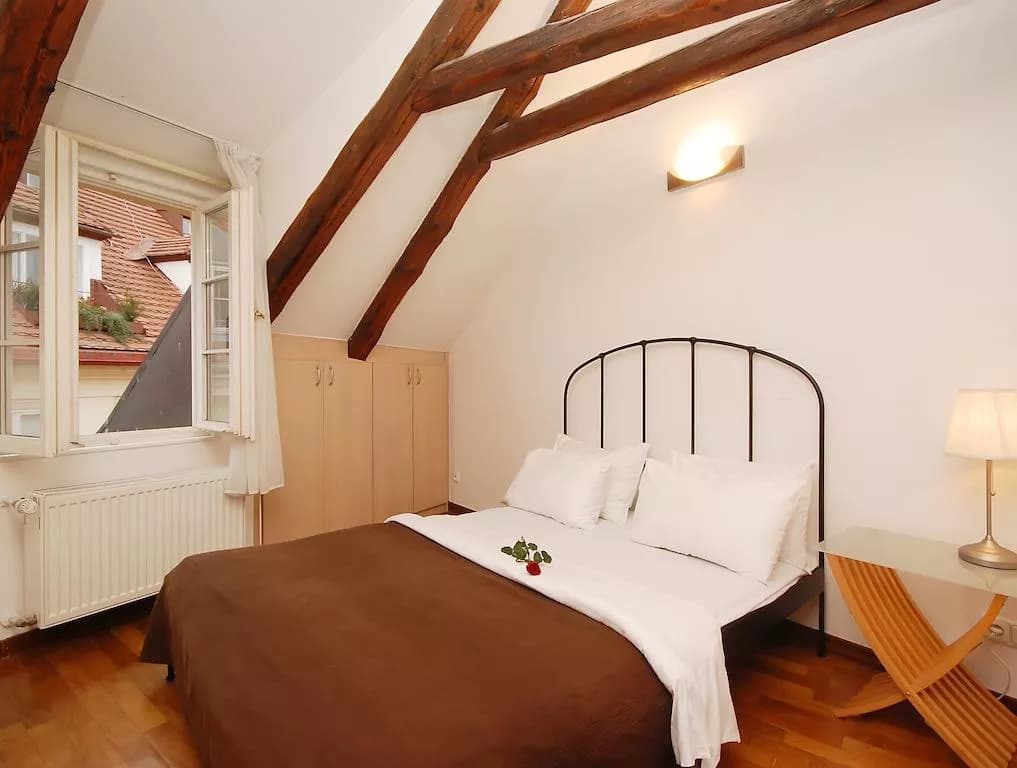 Royal Road Residence, Prague Old Town