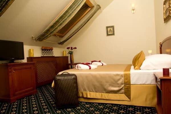 Photo 3