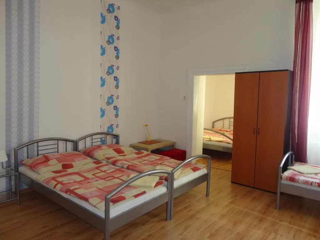 Photo 3 of Pension Tara