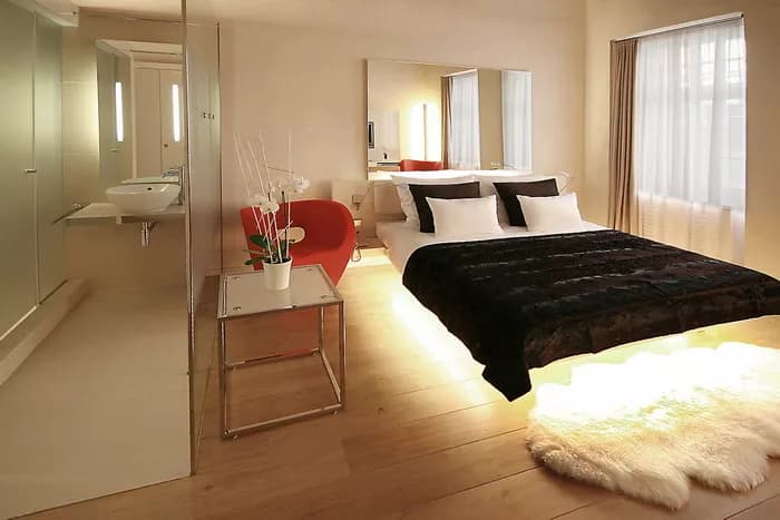 Photo 4 of Hotel Three Storks