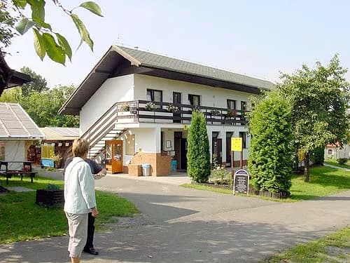 TRIOCAMP