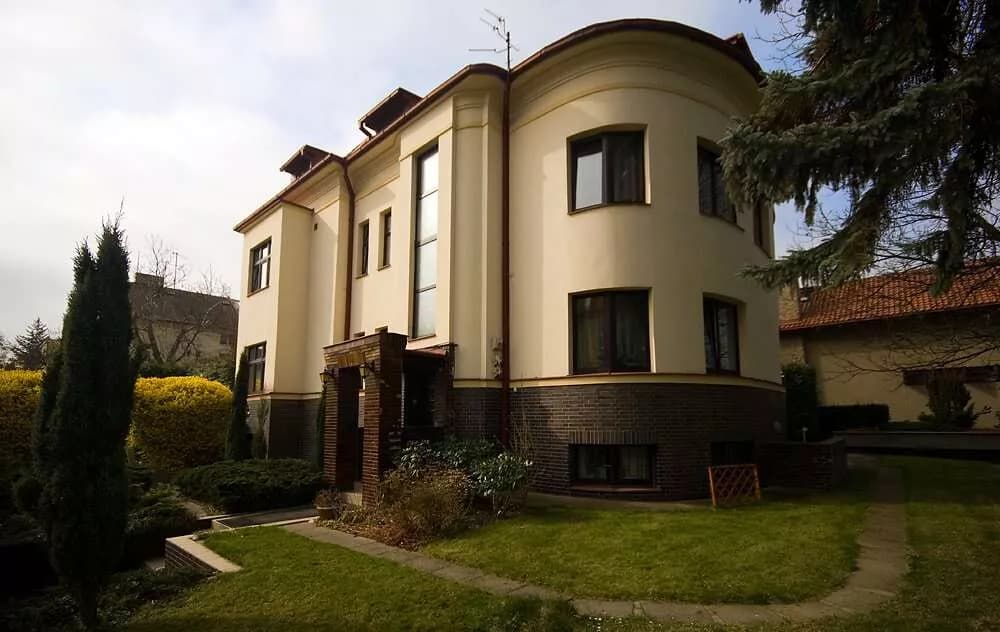 Garni Hotel Vila Polní, Prague Břevnov
