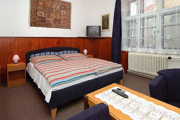 Bed and Breakfast V Rohacich, Prague Jinonice