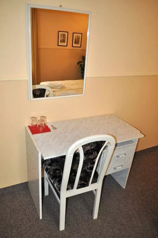 Photo 3
