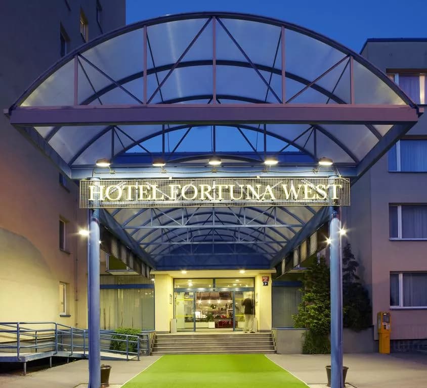 Hotel Fortuna West Prague, Prague Řepy