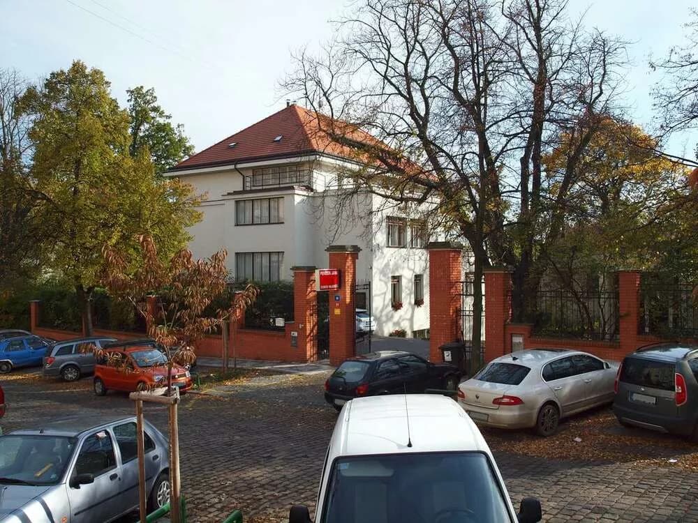 Pension Jana / Domov Mládeže, Prague Vinohrady