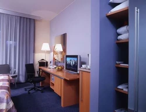 Photo 4 of Hotel Holiday Inn Prague Congress Centre