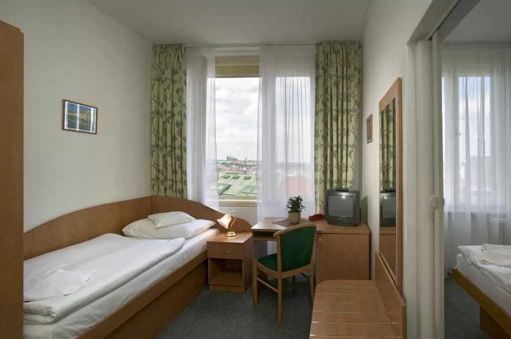 Photo 4 of Hotel Legie