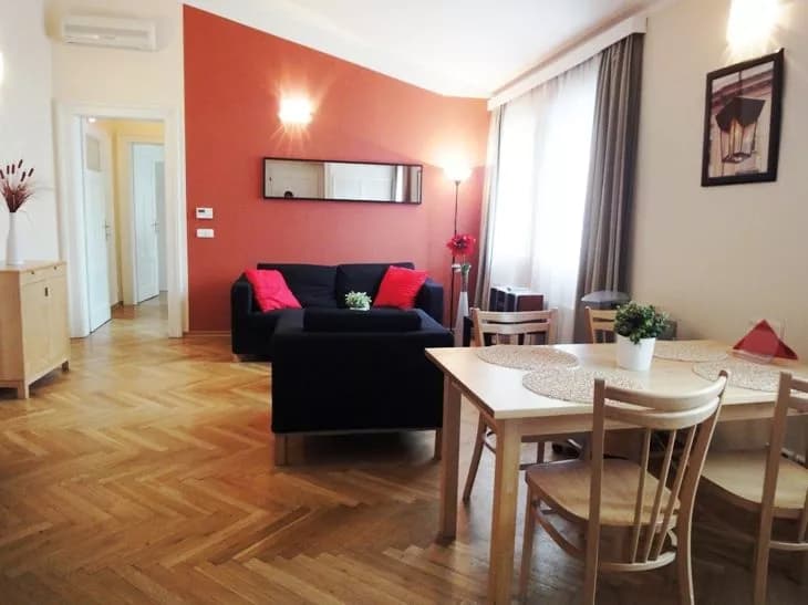 Lovely Prague Apartments - Truhlářská, Prague New Town