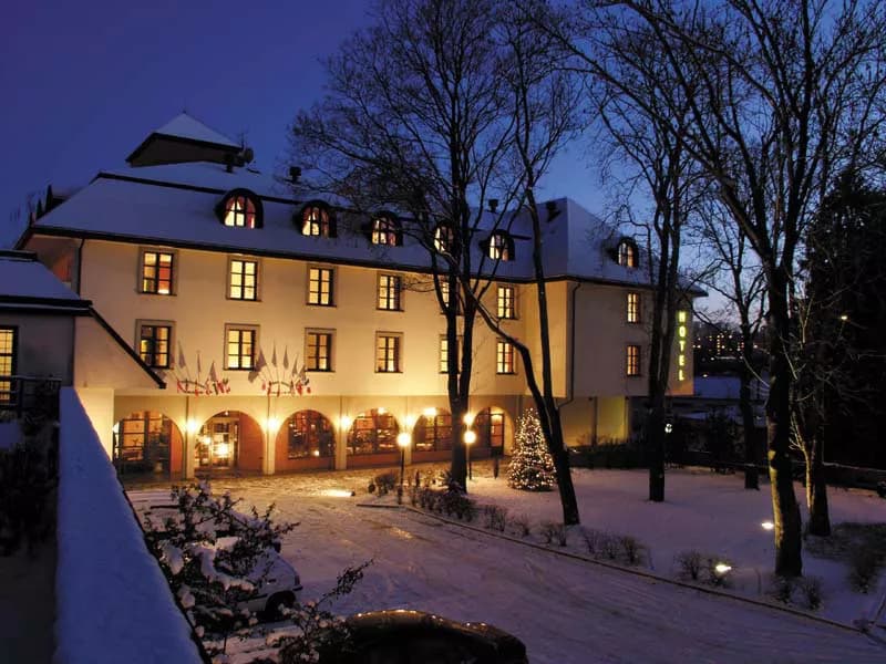 HOTEL NA ZÁMEČKU, Prague Záběhlice