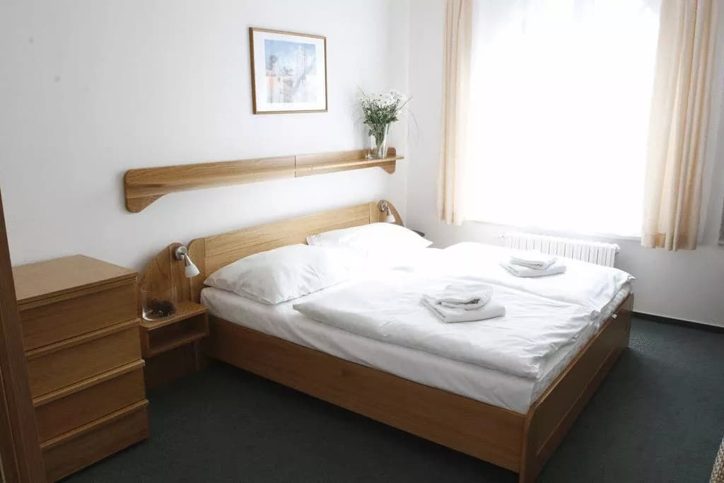 HOTEL OYA, Prague Nusle