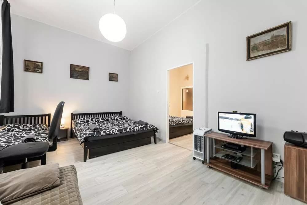 Apartment Letna 7, Prague Holešovice