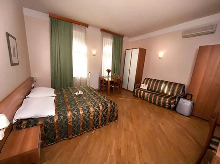 Photo 2 of Residence Select