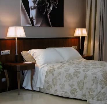 Photo 2 of Hotel Sovereign